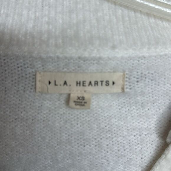 L.A Hearts/PacSun Fluffy White Three Button Cardigan. Size XS. - Picture 5 of 9